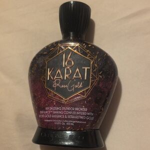 16 Karat Rose Gold Tanning Lotion